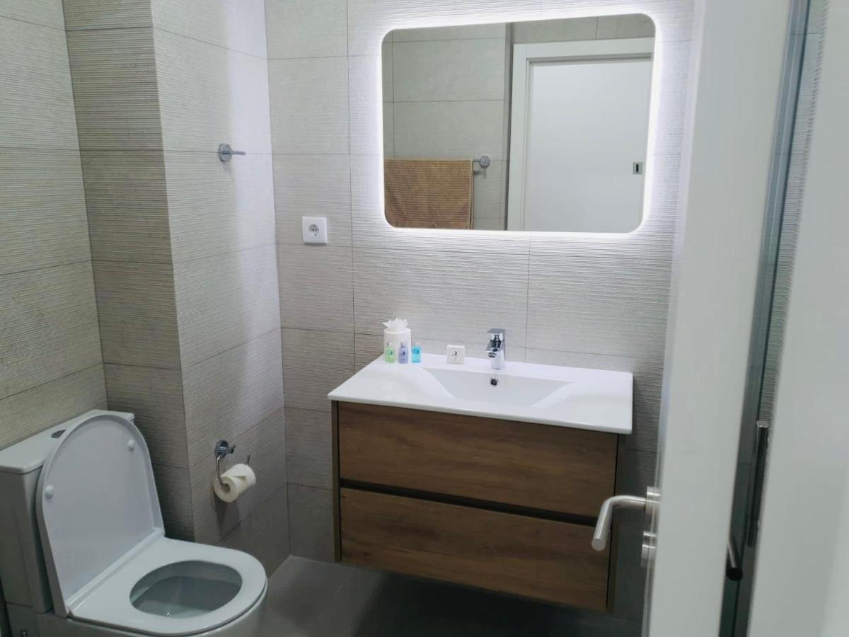 Central Lagos Apt With Marina Views Near Beaches ภายนอก รูปภาพ
